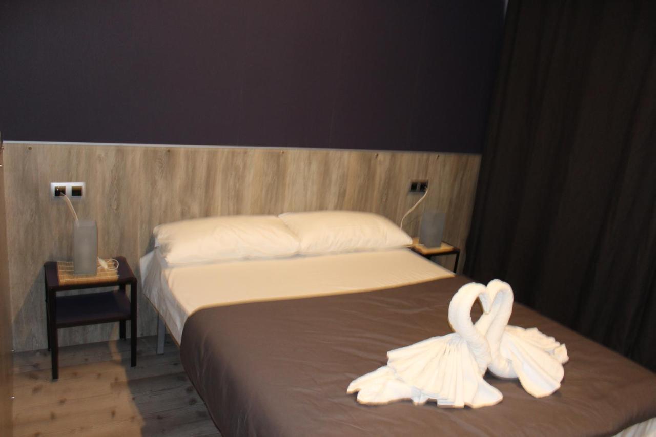 Bcn Condal Hostal Barcelona Ngoại thất bức ảnh