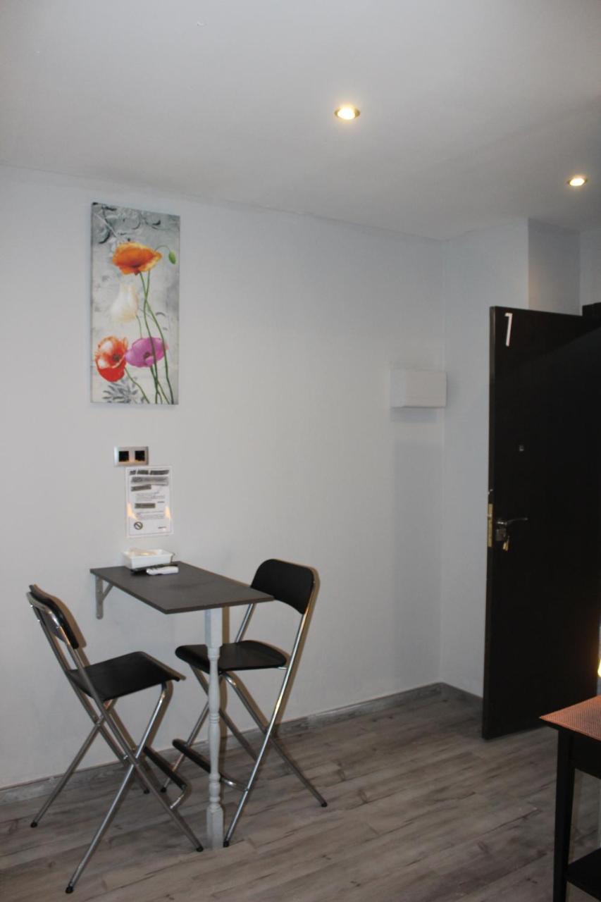 Bcn Condal Hostal Barcelona Ngoại thất bức ảnh