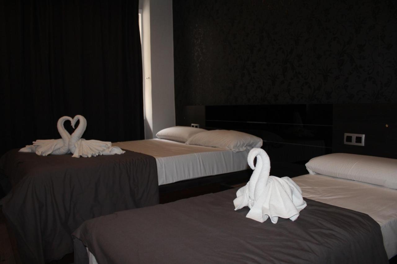 Bcn Condal Hostal Barcelona Ngoại thất bức ảnh