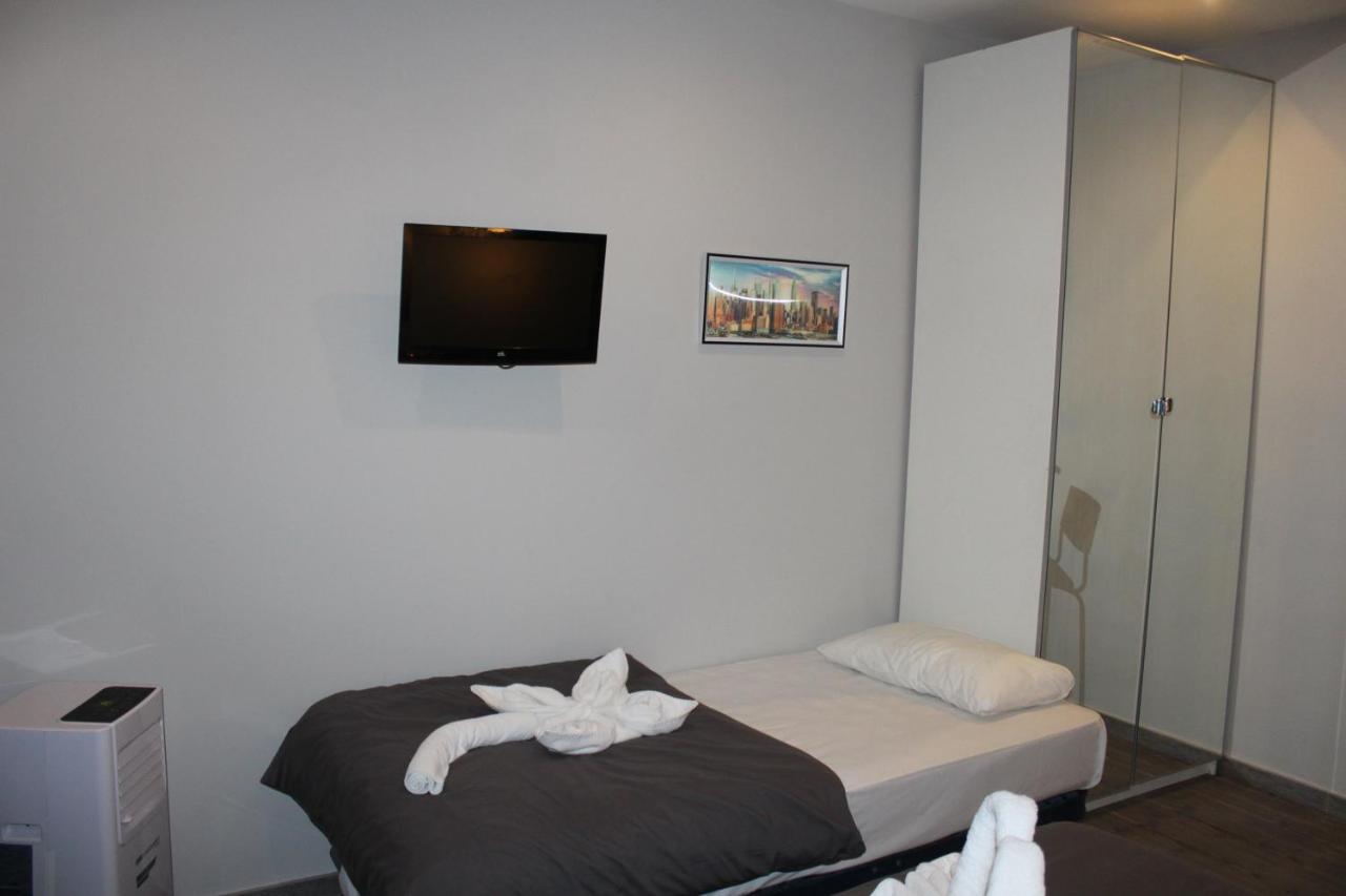 Bcn Condal Hostal Barcelona Ngoại thất bức ảnh
