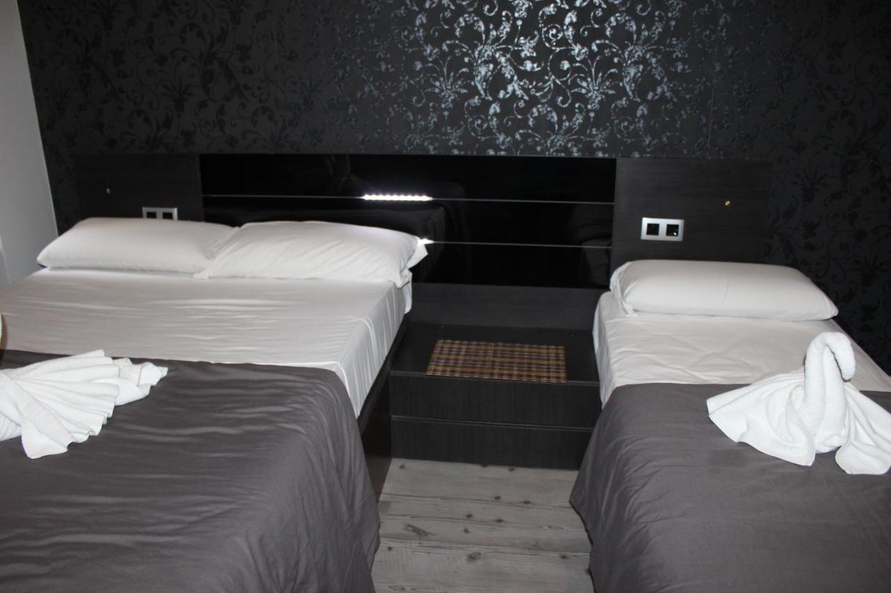 Bcn Condal Hostal Barcelona Ngoại thất bức ảnh