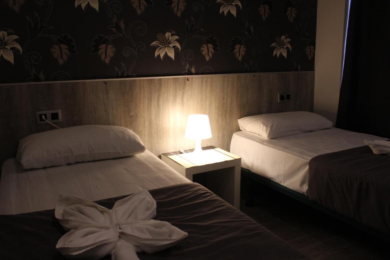 Bcn Condal Hostal Barcelona Ngoại thất bức ảnh