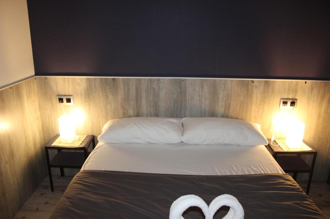 Bcn Condal Hostal Barcelona Ngoại thất bức ảnh
