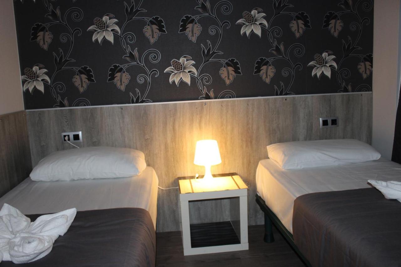 Bcn Condal Hostal Barcelona Ngoại thất bức ảnh