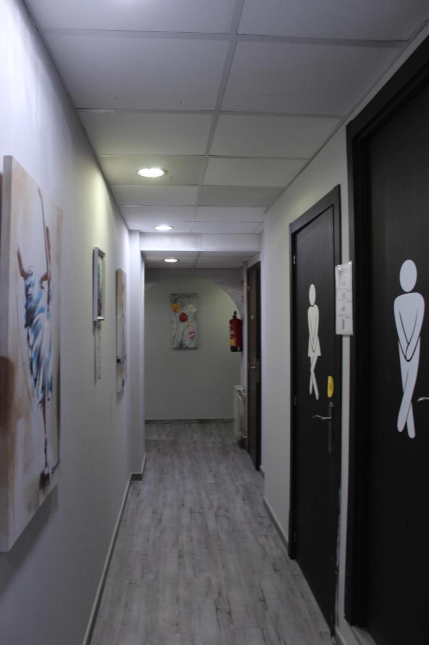 Bcn Condal Hostal Barcelona Ngoại thất bức ảnh