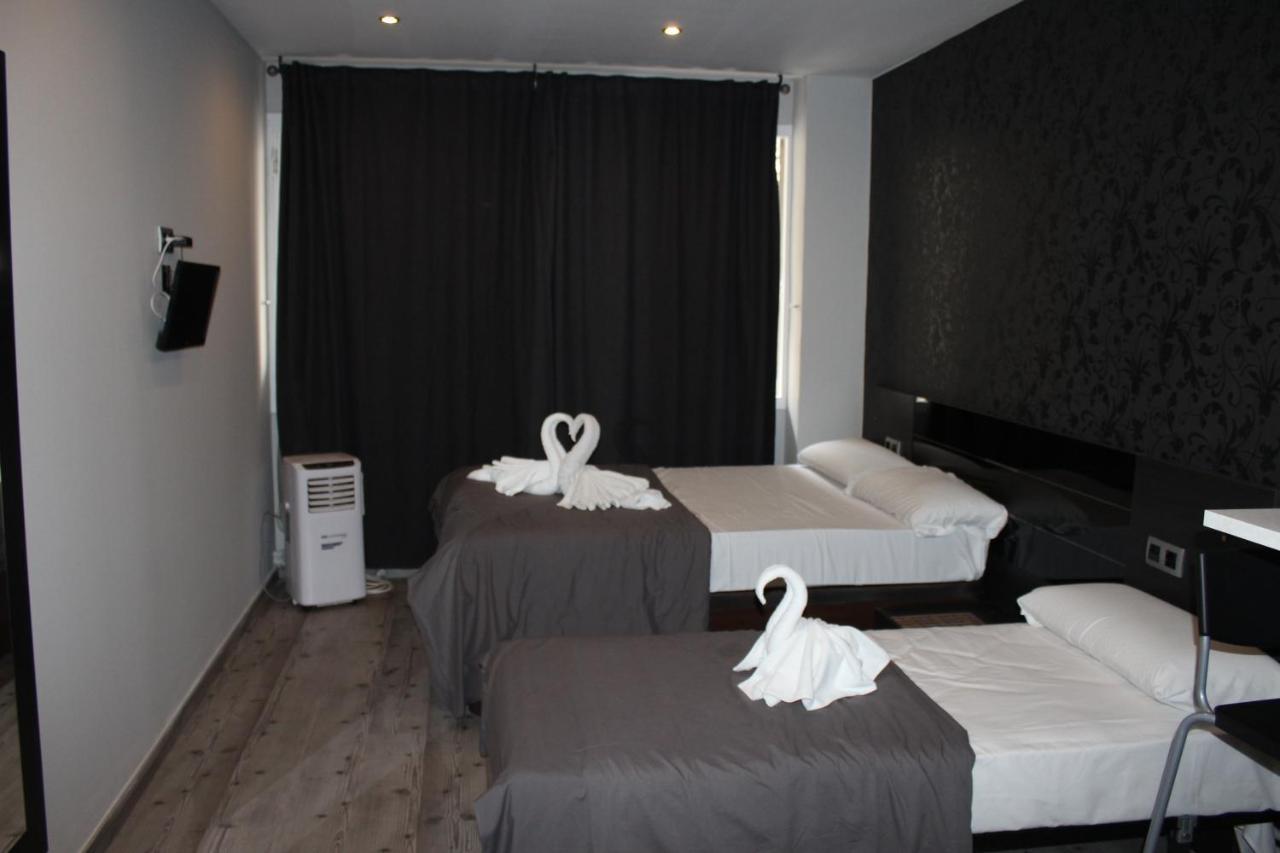 Bcn Condal Hostal Barcelona Ngoại thất bức ảnh